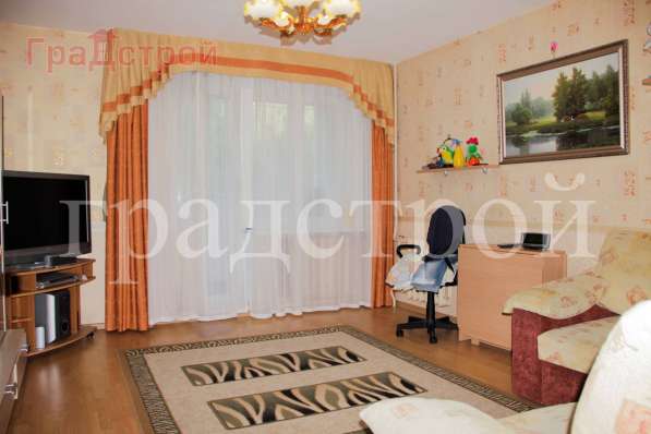 Продам двухкомнатную квартиру в Вологда.Жилая площадь 60,50 кв.м.Этаж 4.Есть Балкон.