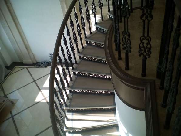 Лестницы из натурального камня мрамора и гранита в Рязани фото 14