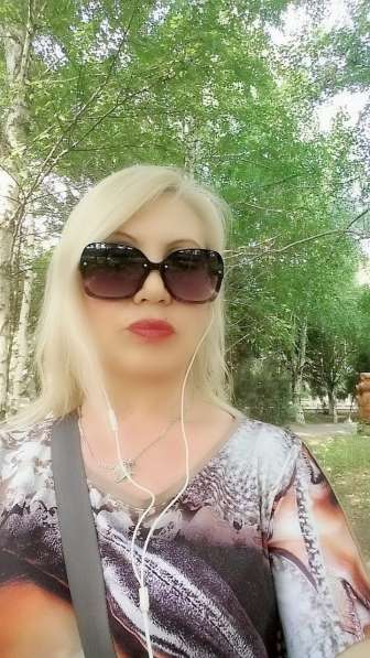 Юлия, 40 лет, хочет познакомиться – Ищу парня в Астрахани