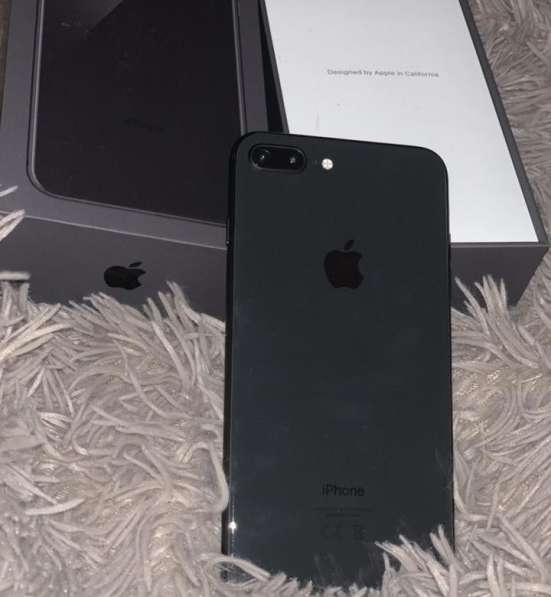 Продам iphone 8 Plus