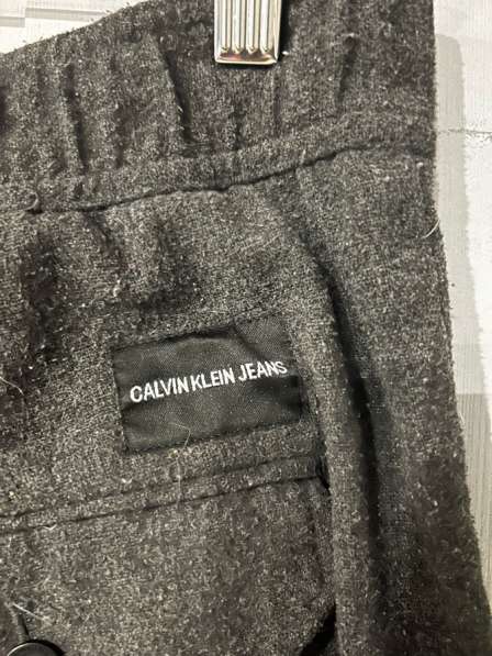 Брюки Calvin klein jeans в Санкт-Петербурге фото 3