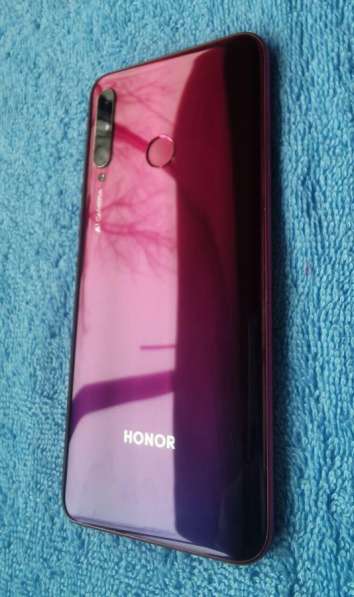 Телефон honor 10i