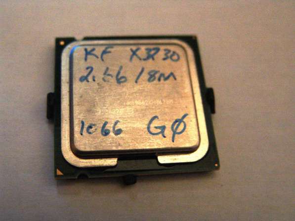 Intel Xeon X3230 ES 4 ядра Socket 775 2.66GHz