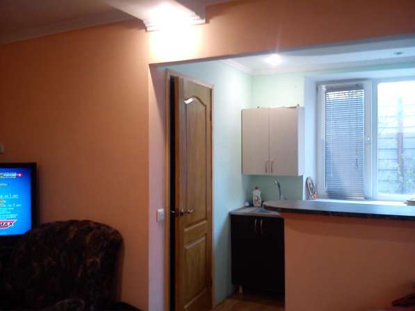 Продам 1о комнатную квартиру в пригороде Симферополя,недорог в Симферополе фото 3