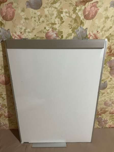 Магнитно маркерная доска