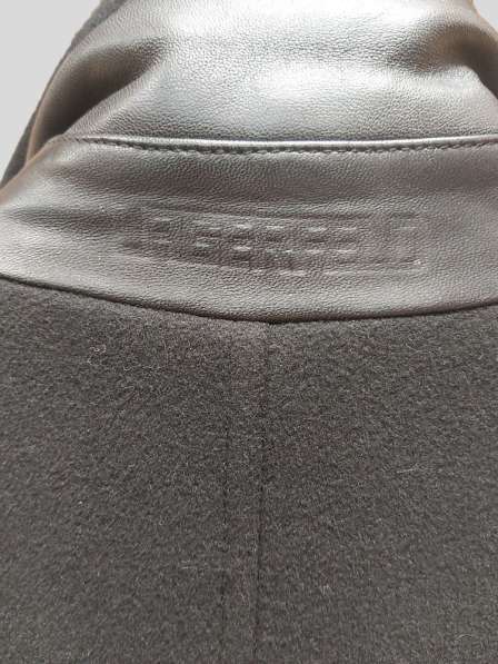 Бушлат Lagerfeld новый в Санкт-Петербурге