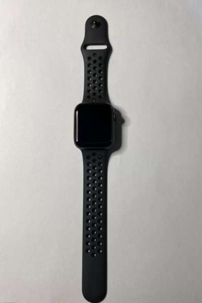 Apple Watch SE 44мм 2021