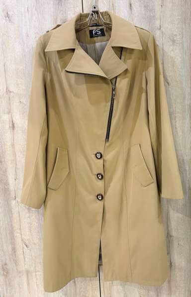 Продаю дубленку и плащ в Ростове-на-Дону фото 3