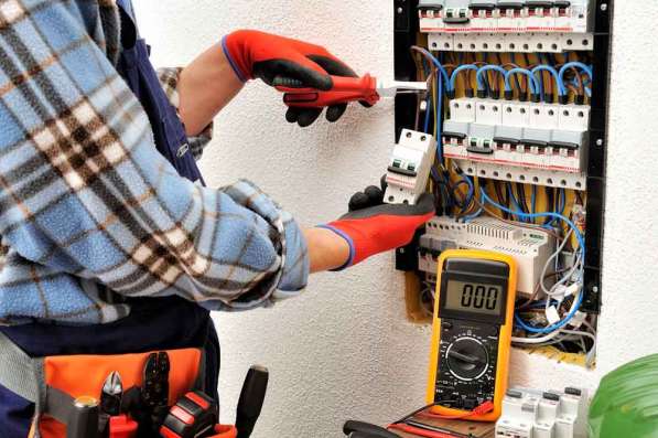 Профессиональные услуги электрика в Гомеле и районе