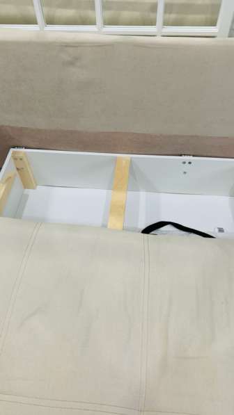 Диван! в Москве