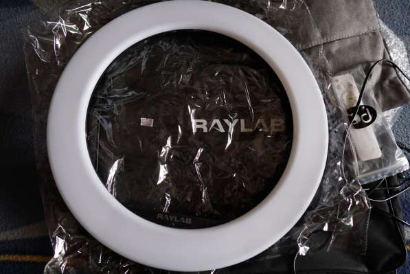 Светодиодный осветитель RayLab RL-0518 Kit (кольцевой) в Екатеринбурге фото 6