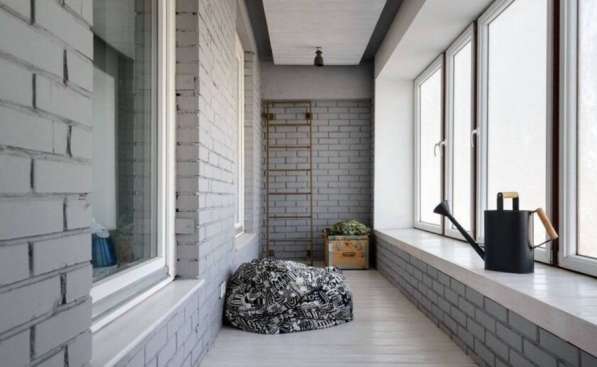 Остекление и отделка балконов в Оренбурге фото 4