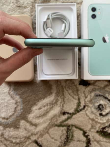 IPhone 11 64 в Москве фото 12