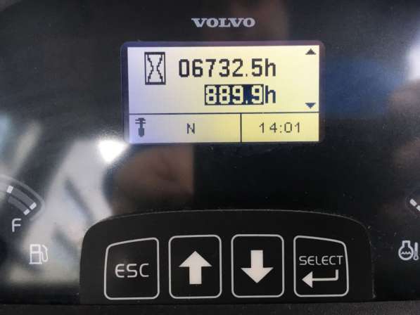 Продам экскаватор погрузчик Volvo BL71B, 2015 г/в,6800м/ч в Кирове фото 9