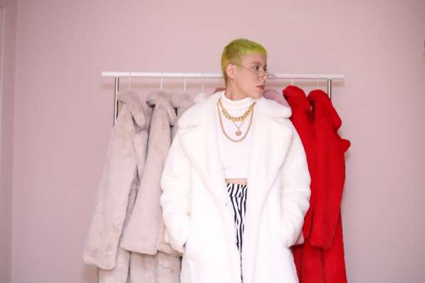 Шуба из эко меха в Москве фото 3