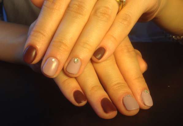 Маникюр шеллак в Москве фото 17