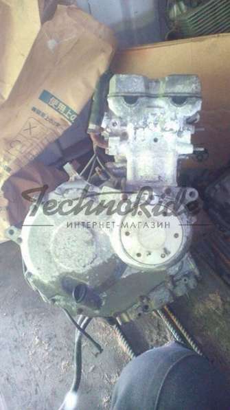 Двигатель HONDA CB1 в Новосибирске