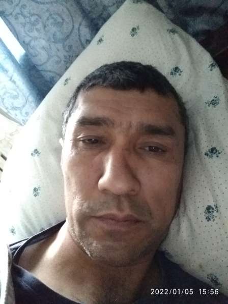 Oybek, 43 года, хочет пообщаться