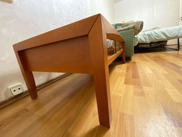 Итальянский журнальный столик в Москве фото 6