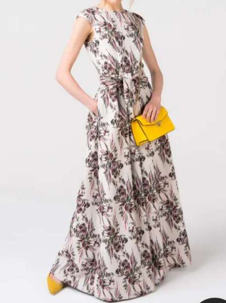 Платье длинное