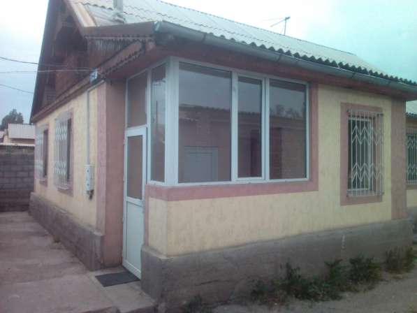 Продаю дом в г. Бишкек или меняю на 2 комн. кварт в 