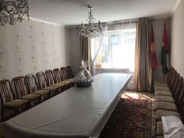 Продаётся дом в ц. г Бишкек, терр: 8 сот в фото 7