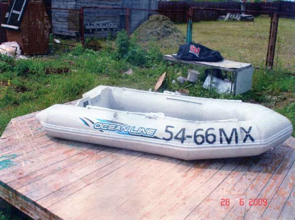Надувная лодка Ocean Line 295X150X51 cm