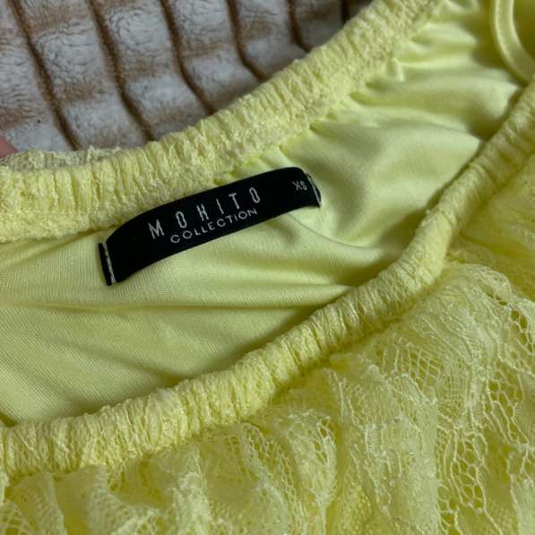 Платье женское MOHITO