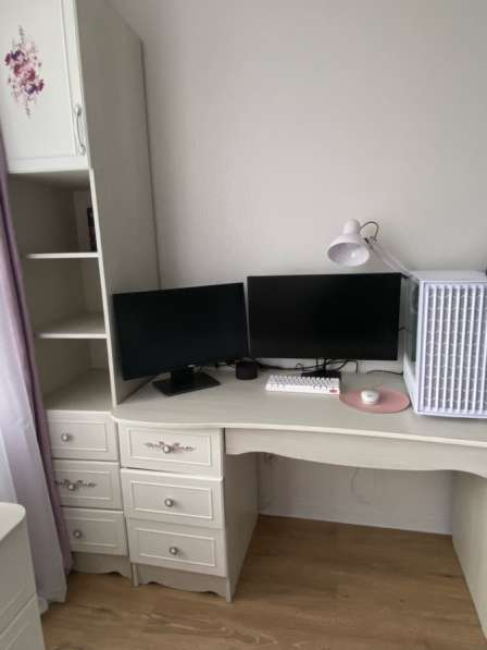 Комплект стол+пенал