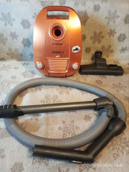 Продам Пылесос в