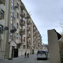 Продается квартира в Абшеронском р-не, Хырдалан, в г.Баку