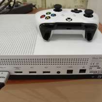 Игровая приставка Xbox One S, в Ангарске