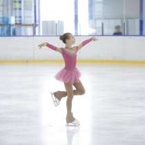 Тренер по фигурному катанию, в Зеленограде