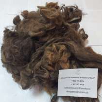 Шерсть мытая полугрубая цветная темная, в Москве