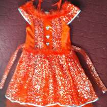 Платье нарядное на возраст 5-8 лет, в Омске