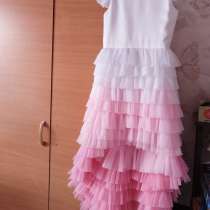 Платье нарядное для девочки 5-6лет, в Мичуринске