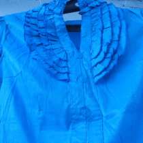 Продается голубая блузка, в Новосибирске