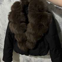 Продам куртку, совершенно новая, в Богдановиче