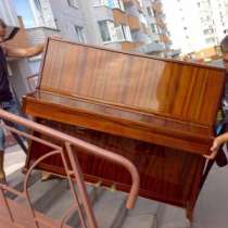 Приму в дар пианино, в Москве