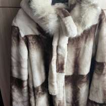 Шуба искусственная. Теплая, до -25 точно!, в Киселевске
