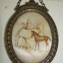 Украшение тройное настенное Лошади (Q883), в Москве