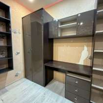 Гарнитур, в Сургуте