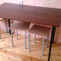 Стол и табурет, тумба прикроватная по сниженной цене., в Солнечногорске