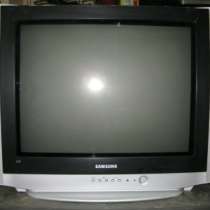 телевизор Samsung 54см Slim, в Томске