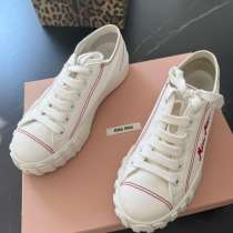 Продам женские кеды Miu Miu, в Санкт-Петербурге