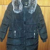 Продается женская куртка утепленная с искуственным мехом, в г.Таллин