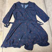 Платье размера L/XL, в Москве