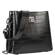 Продам сумочку. Новая, в пользовании была 2 раза и лежит, в Москве