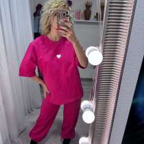 Костюм 44 двунитка, в Екатеринбурге