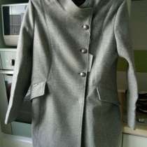 Новое женское демисезонное пальто на 50-52 размер, в г.Минск